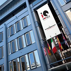 Iq 4*, Rom Italien