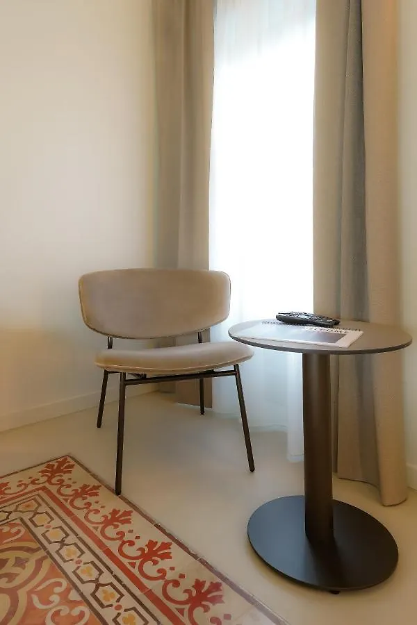 בית הארחה Bergamo Inn 21