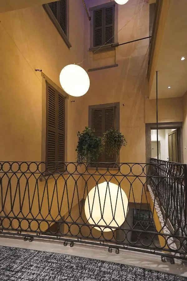 ***** בית הארחה Bergamo Inn 21 איטליה